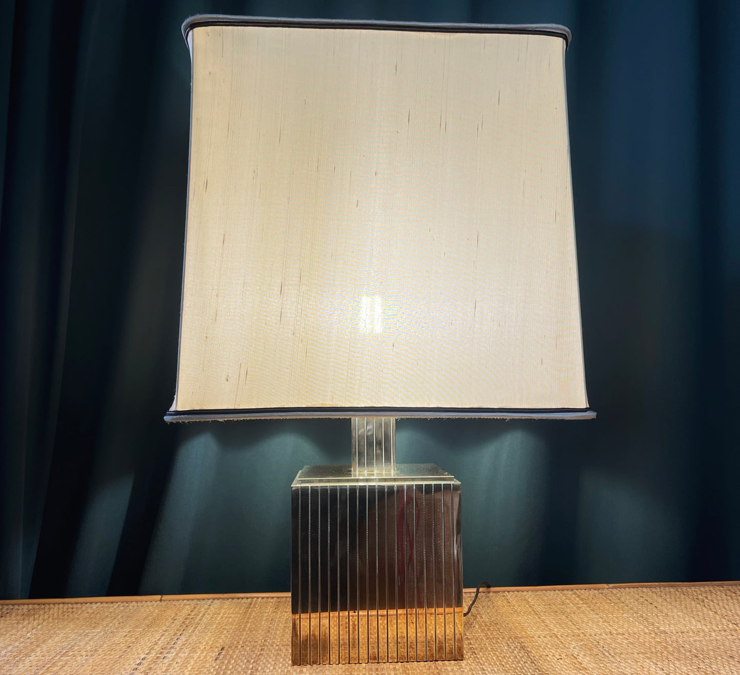Lampada da tavolo in ottone, anni ‘70