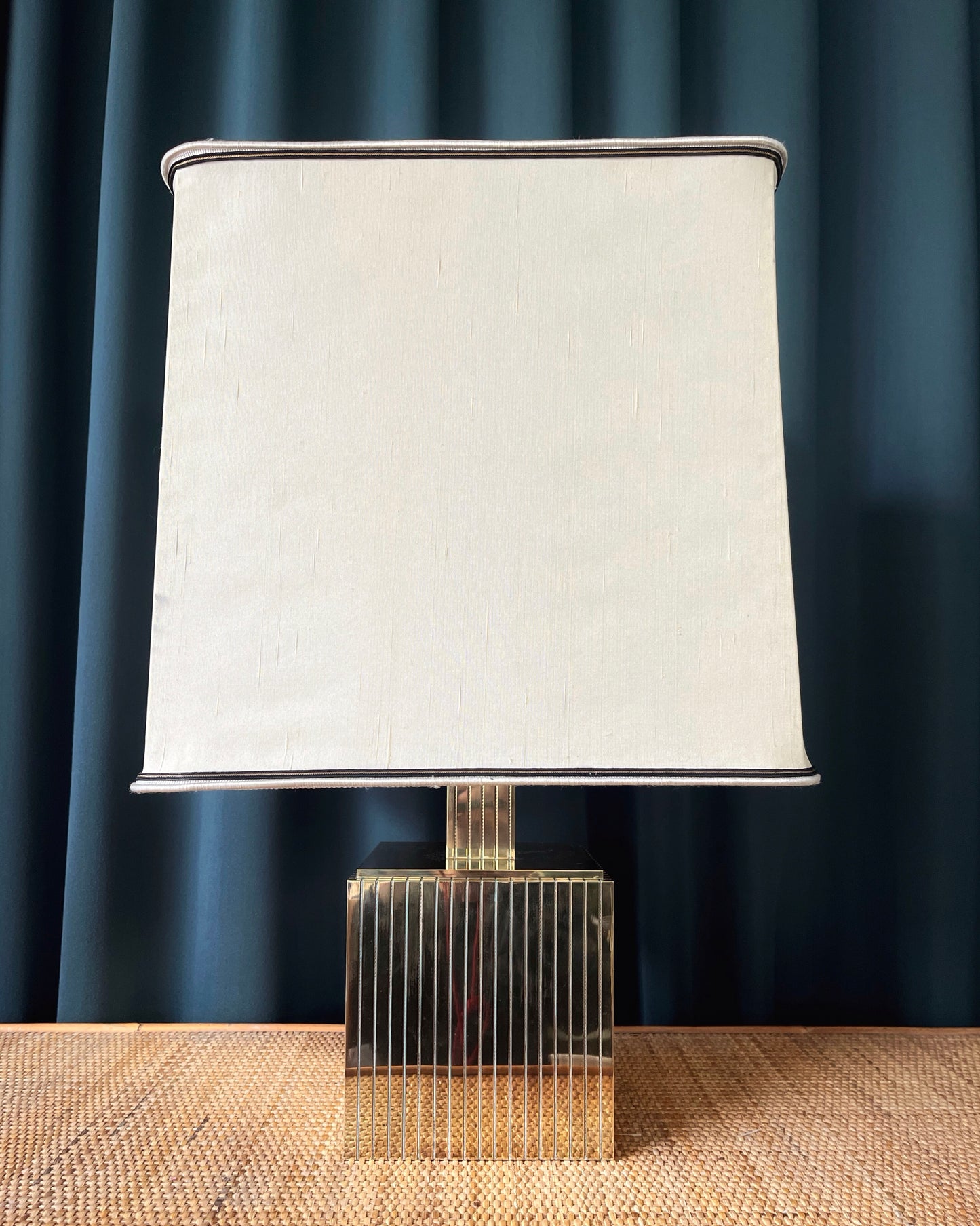 Lampada da tavolo in ottone, anni ‘70