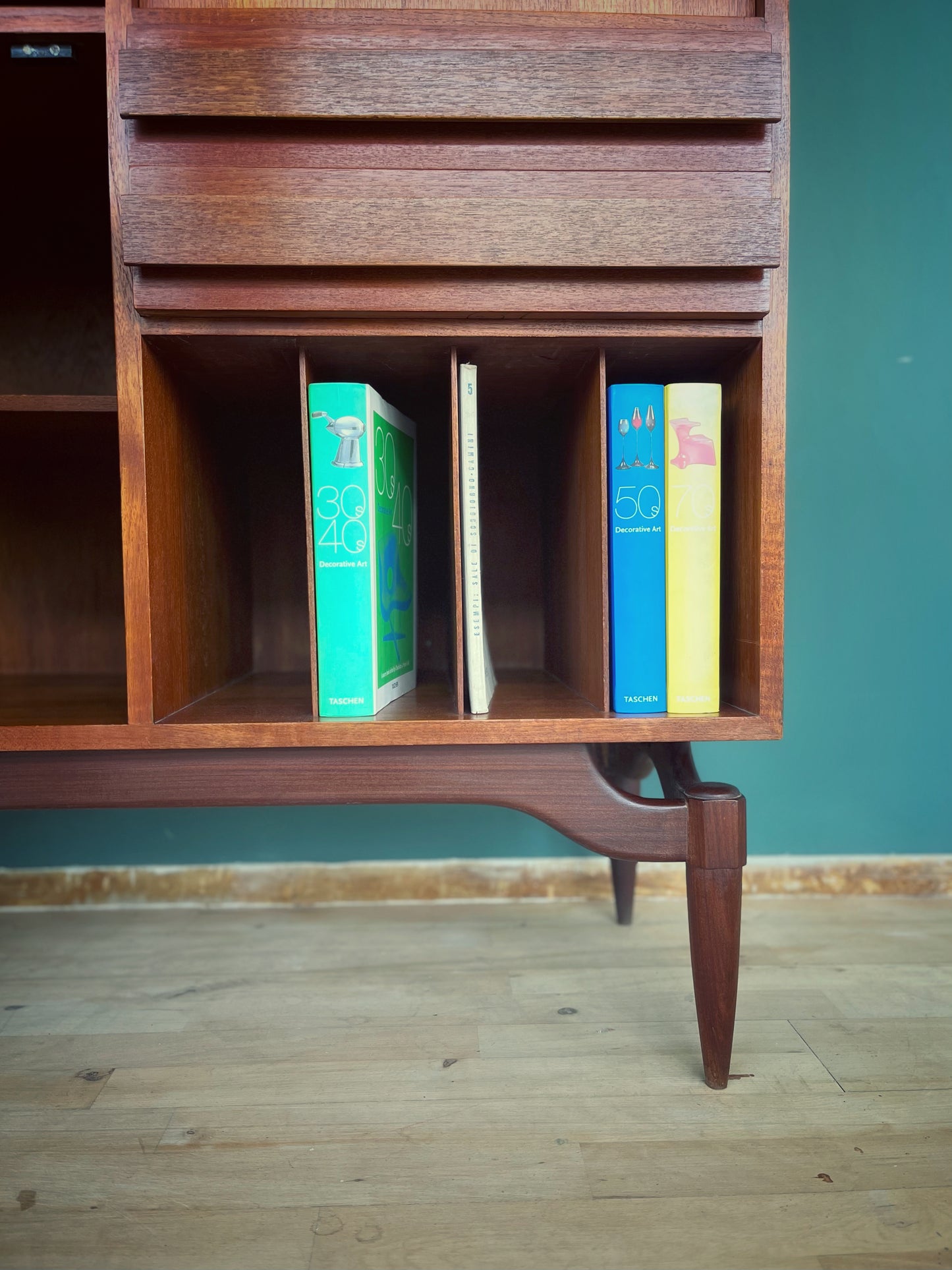 Highboard in legno anni ‘50 Italia