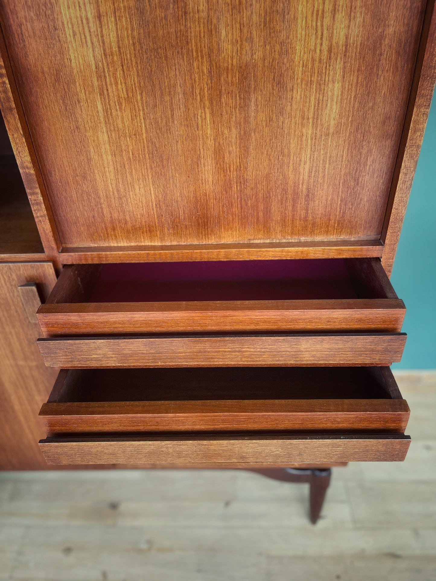 Highboard in legno anni ‘50 Italia